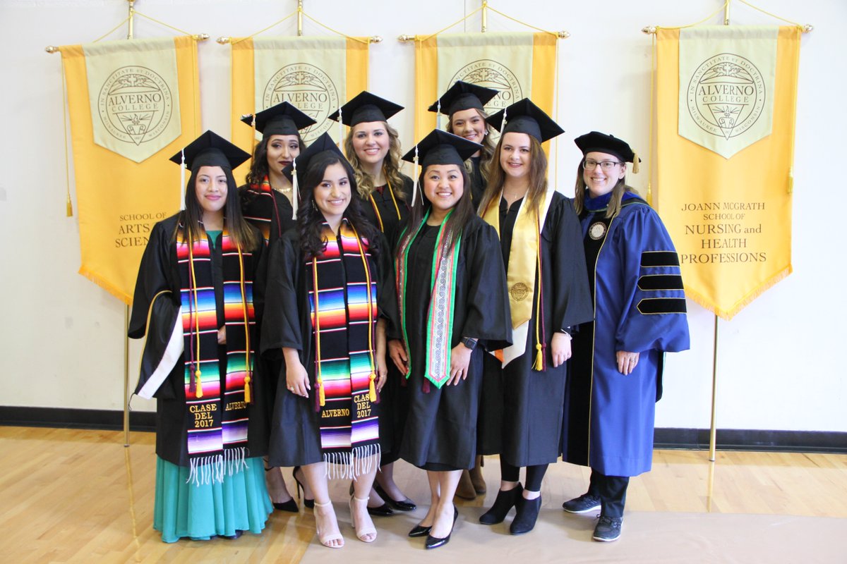 AlvernoCAE's tweet photo. Congratulations 2017 graduating @AlvernoCollege Doherty  Scholars! #AlvernoStrong https://t.co/myyWS8TaYH