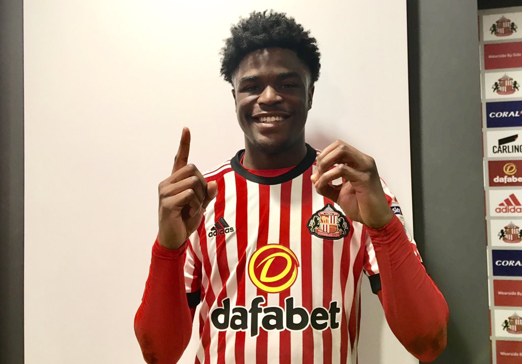 SunderlandAFC's tweet photo. Home win ✅
Three points ✅
Clean sheet ✅
Dream debut ✅ https://t.co/iHUSQMKe07