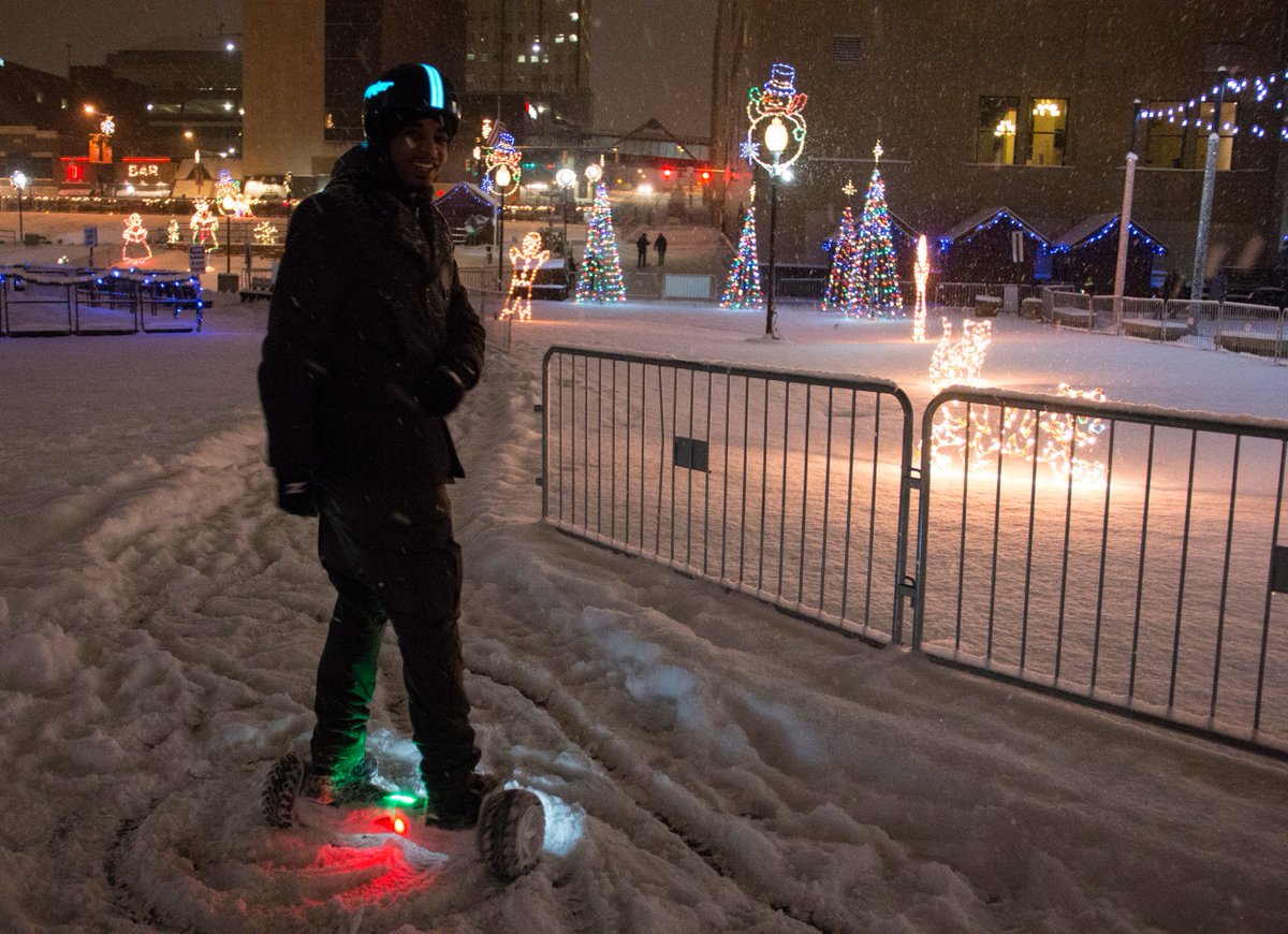 LumiLor's tweet photo. #BeSeen #BeSafe with the #LightEmittingCoating of #LumiLor, it's #Lighttoplayby #Lighttoliveby #Lithelmet on the @Hoverboardking at @Lock3Akron https://t.co/uVf9mKypC8