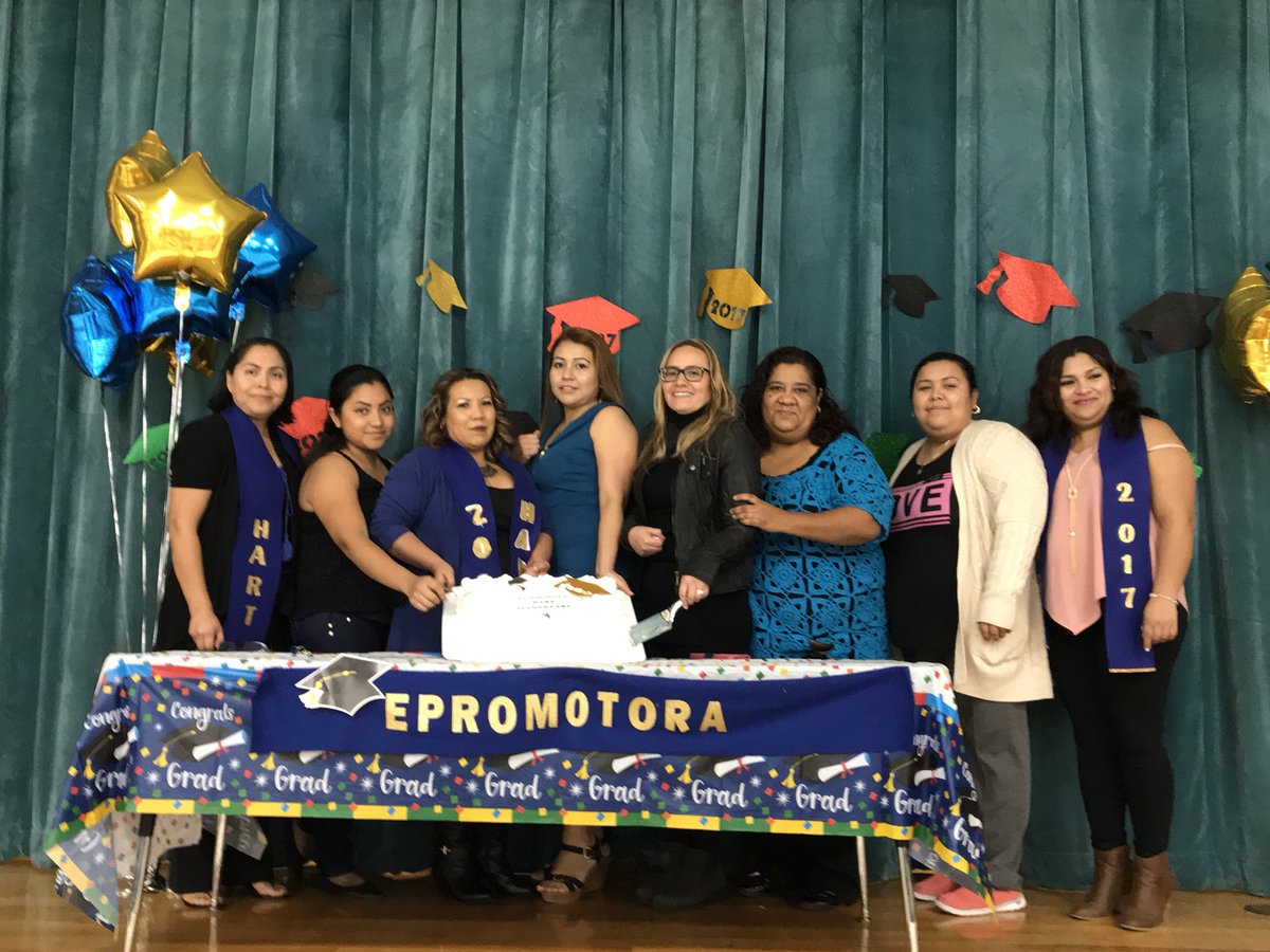 epromotora_p's tweet photo. CONGRATULATIONS @HARTROCKETS1
You did it!
@DoyleAValdez @AISDSupt @aisdparents @megane1kins @E_R_Oropez
#epromotoragraduation
#ePromotoraProgram
#AISDProud
#parentslearning https://t.co/AezdCzK5rt