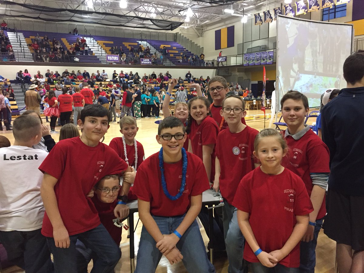 BIFLL10's tweet photo. Round 2 here we come! Watch us LIVE #fll #weareBranson @BuchananPirates https://t.co/y6PTxbt5mU