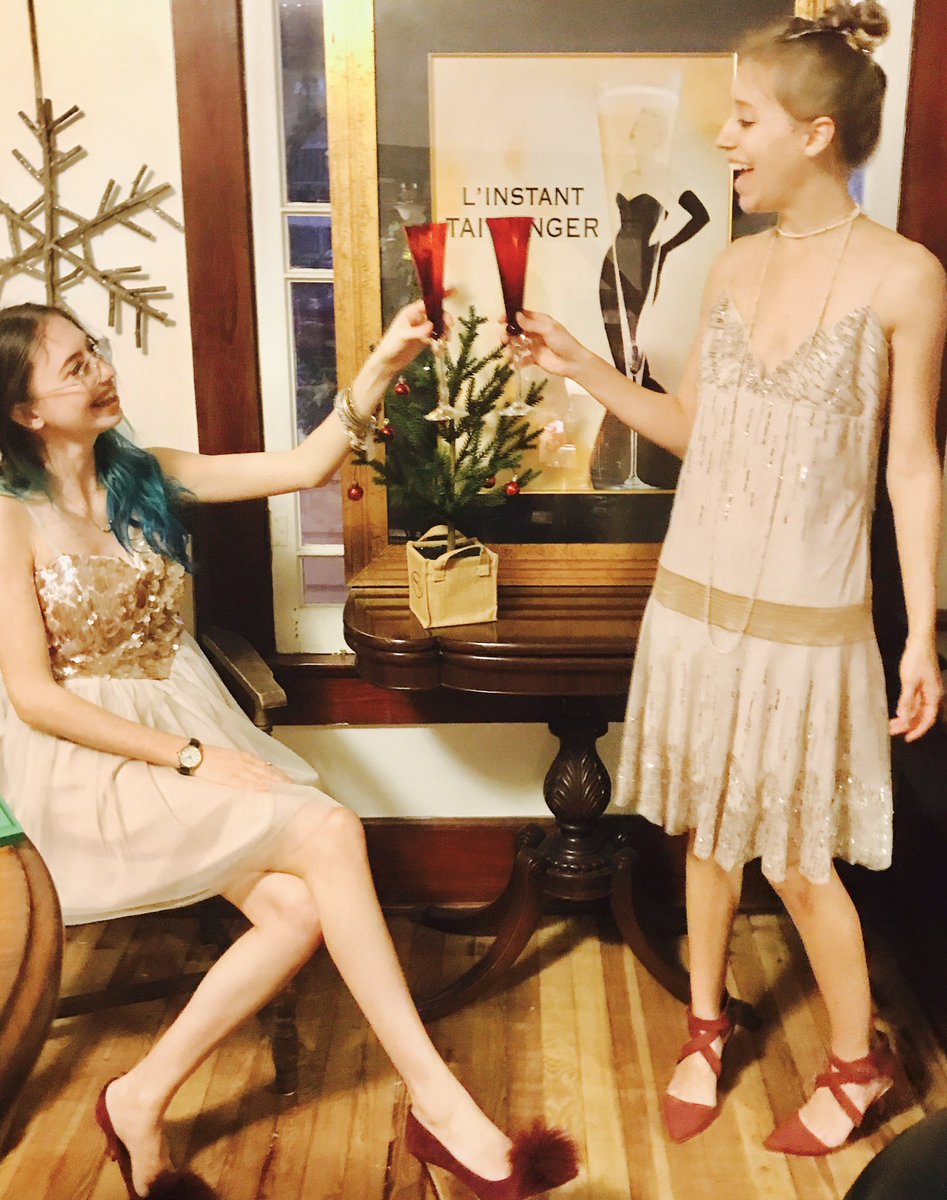 GenesisShop321's tweet photo. Skip the mall &amp; Shop small. #GenesisBoutique321 has holiday apparel, decor and gifts! https://t.co/fGQIJ2ykxb