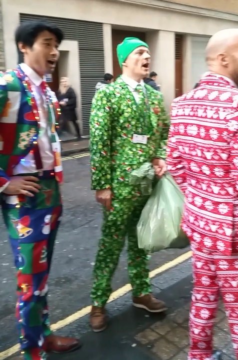 dave_lush's tweet photo. Great to see @tgw75, Ryocihi Hirano and friends blending into the crowd at Covent Garden today! 😎😎😎 https://t.co/qkNoFOGPin
