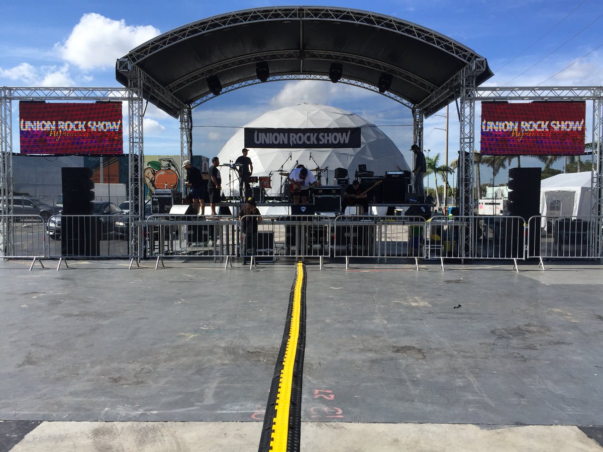 Union Rock Show tweet media