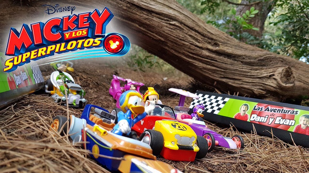 juguetes mickey y los superpilotos