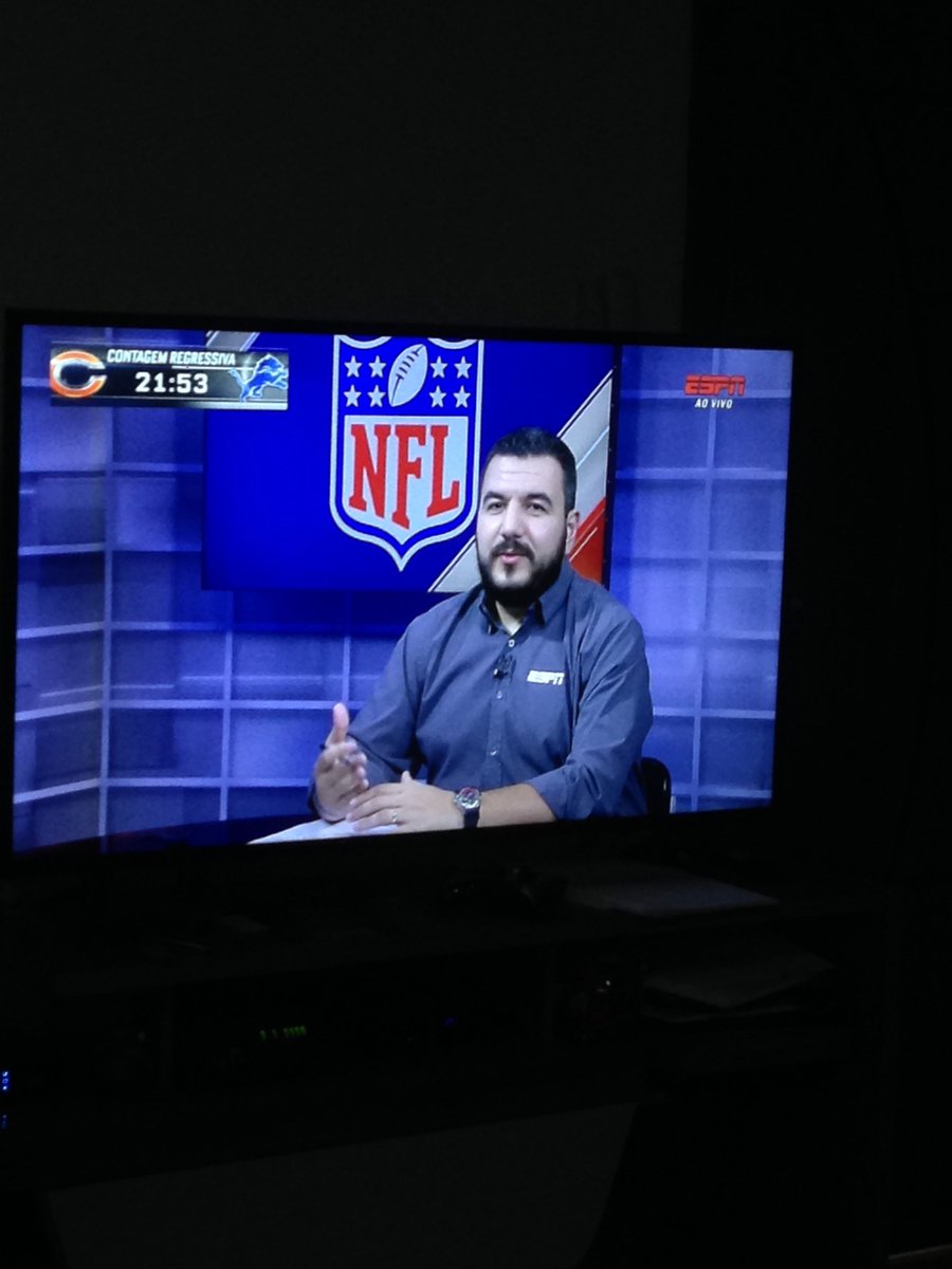 VinnieRodrigues's tweet photo. Mano, com 10 anos de prática, é uma grande emoção ver o FABR crescendo tanto! @eduzolin #NFLnaESPN https://t.co/xXpDbSTkGH