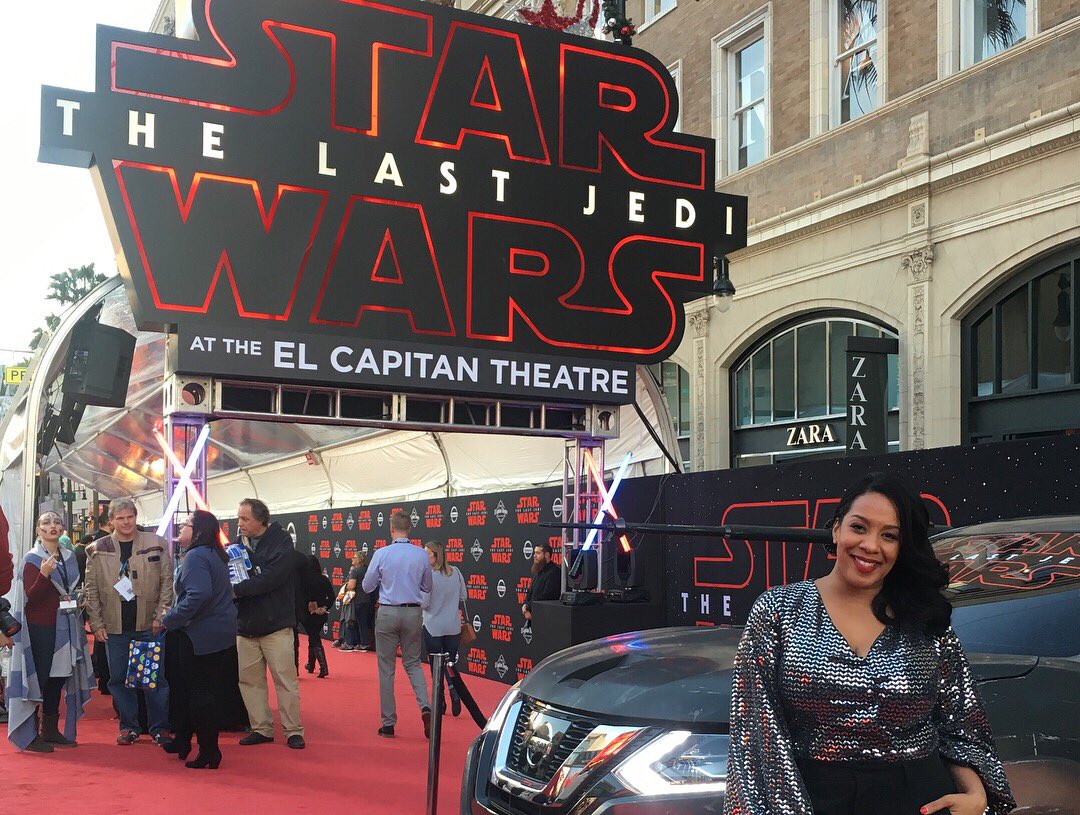 MsVanessaJames's tweet image. This last week feels like a blur (in a great way).. Had a blast at the @starwars premiere of The Last Jedi with over 1000 die hard fans and media friends. Can I just say there's no better way to watch a movie! @nissanusa collaboration with @OnLucasFilms is a perfect partnership.