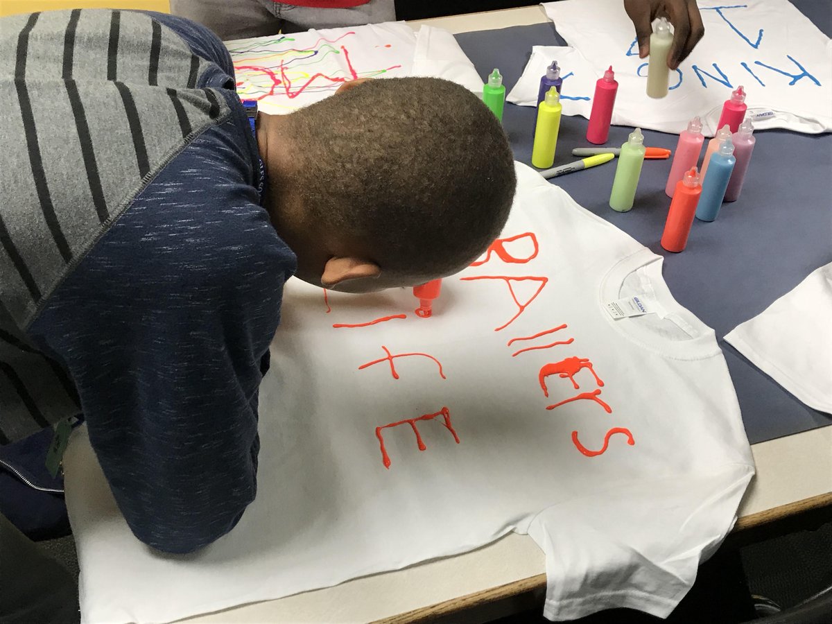 NChicagoLibrary's tweet image. #blacklight still going until 4!