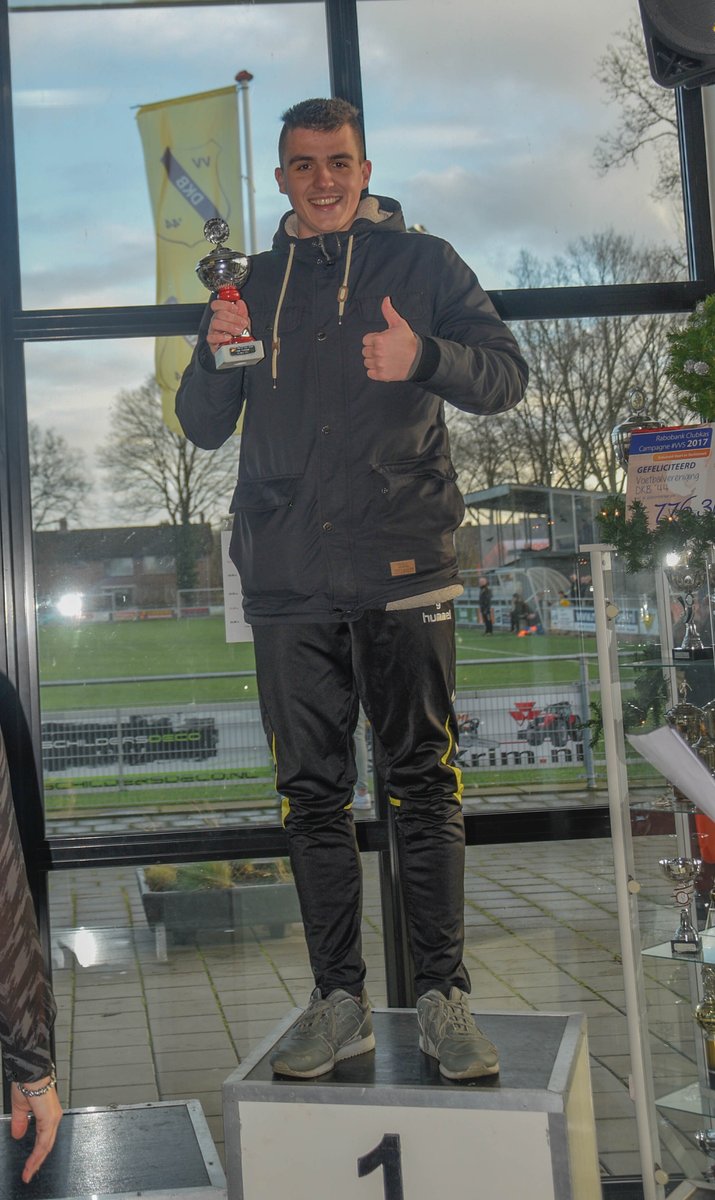 loopgroepdekrim's tweet photo. we kijken terug op een mooie sportieve loopdag in de Krim, bijna 500 mensen kwamen in beweging. Hardlopers en wandelaars 👏👏 https://t.co/1EOu0mLiuD