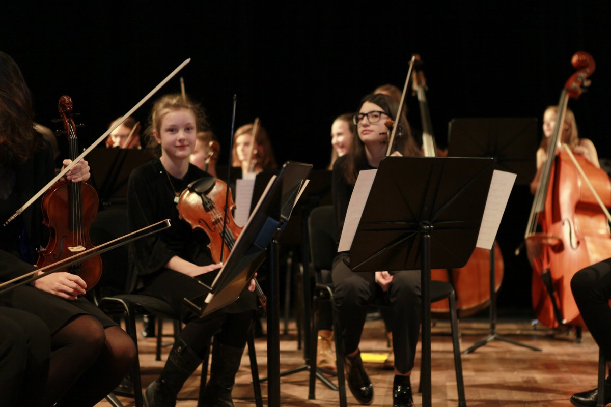 Heute durften SchülerInnen der Musikschulen Untere Schranne, Wörgl und Kufstein die großen Stars sein …