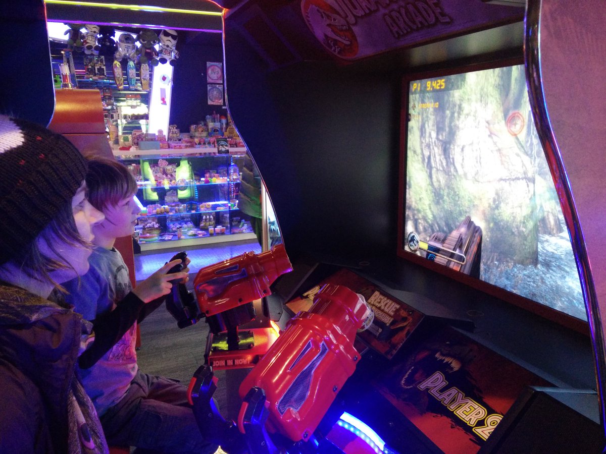 ElijahCorston's tweet image. Shooting dinosaurs &amp;amp; racing cars at #VortexGaming