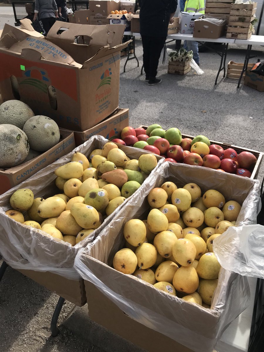 harvestproject_'s tweet photo. This is what we do!
#weareharvestproject #foodrescue #Dallas https://t.co/xRK1Ee6J6z