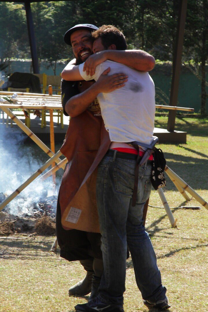 chrisflores's tweet photo. Acabou!!!!! #BBQBrasil https://t.co/CJEuXzCKuI