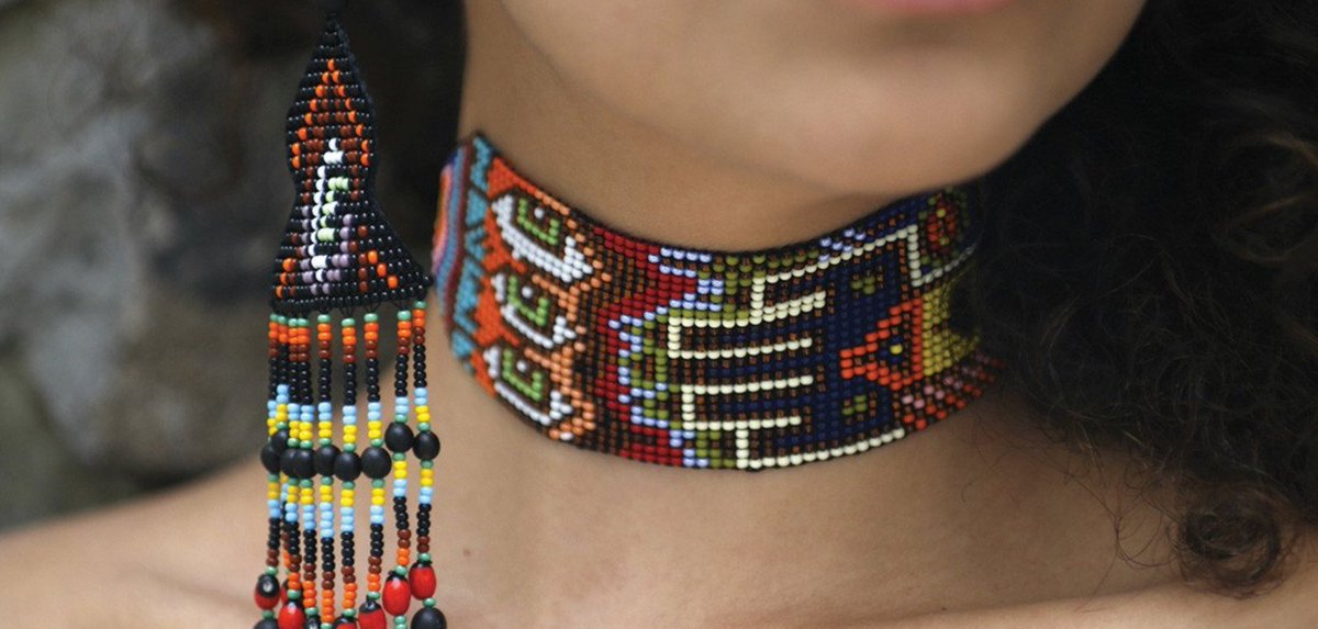 amazonwatch's tweet photo. Tis the season to support indigenous women's alternative economic projects! Check out the exquisite jewelry &amp; accessories on offer by our friends at @HakhuAmazon Design: https://t.co/Wq9CUzDv5b. https://t.co/hFc7ciEpsR