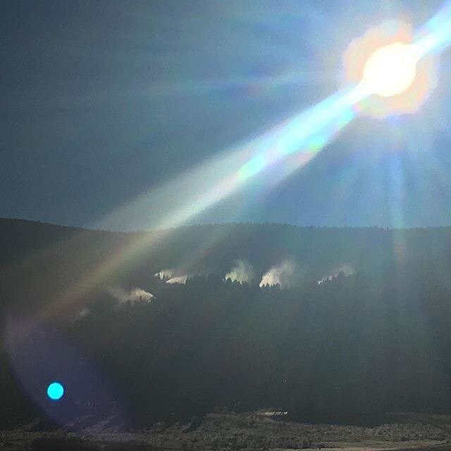 angelfirefun's tweet photo. "Raise your hand if you know what’s happening up on the mountain🤚🏻"#snowmaking #angelfire #angelfirefun #newmexico #letsski #skiangelfire #getitdone 📷: @cleblanc6
.
#Repost https://t.co/b5FJW5NFSi https://t.co/u2DWbswzQg