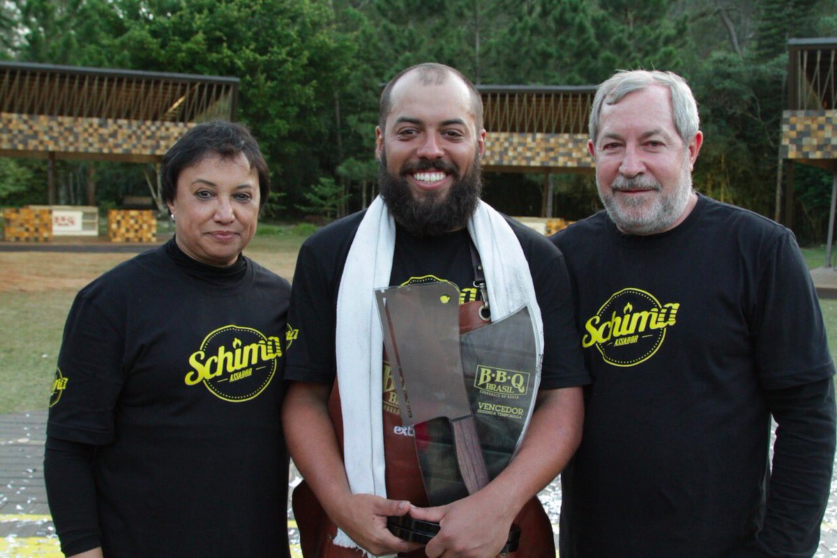 chrisflores's tweet photo. O vencedor @feschimanoski #BBQBrasil https://t.co/eW65wupkfM