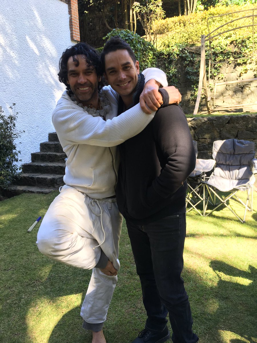 Adrianrubioo's tweet photo. Llenándome de luz con un ser extraordinario! @valentinolanus_  Muchas gracias por la meditación bro!. Un gusto conocerte. Mi respeto siempre. 😊🙏🏻 https://t.co/aJArvTxXWA