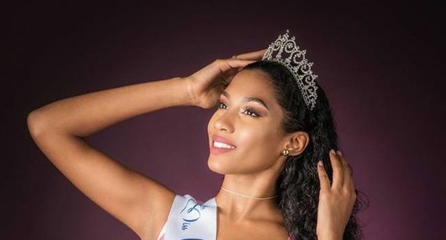 guadeloupela1e's tweet photo. #MissFrance2018 : Grosse déception pour notre #MissGuadeloupe @Johane_Matignon qui ne fait pas partie des #12 finalistes.
Elle a su dignement représenter la #Guadeloupe. Bravo Johane, pour le chemin parcouru ! https://t.co/wJi9UTlHnF