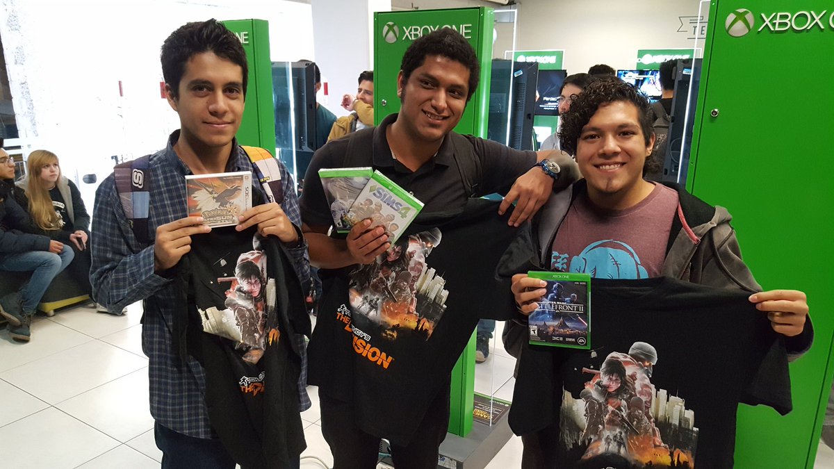 ReactorGamer's tweet photo. Estamos siguiendo con las dinámicas de juegos, souvenirs, mochilas y códigos aquí en nuestro evento. Muchas gracias por su apoyo y esto es para ustedes 😊🕹🎮 #RGF2017 https://t.co/FLNrABzSRz