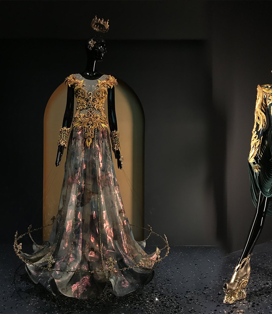 FIDé Fashion Weeks tweet media