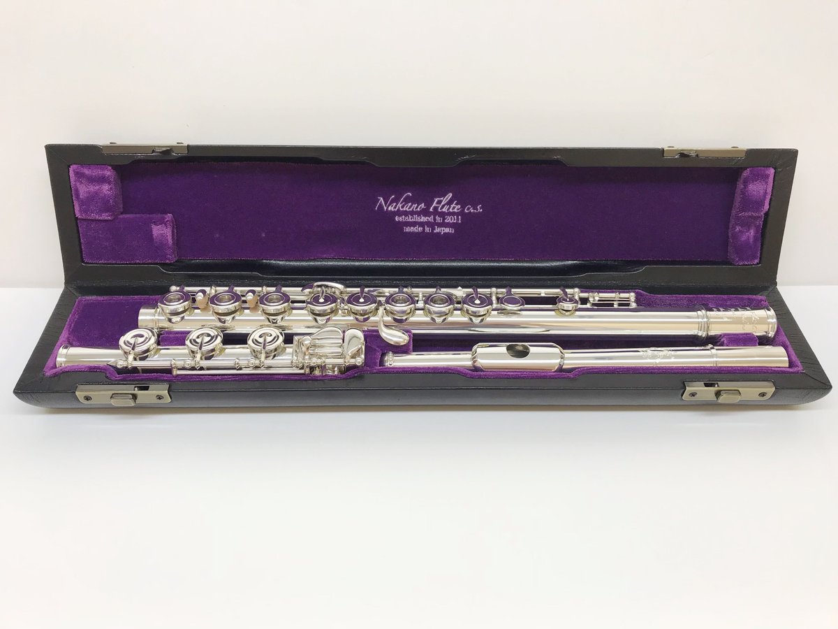 山野楽器 本店 フルート A Twitter 新入荷 Nakano Fluteより ﾊﾝﾄﾞﾒｲﾄﾞ950 巻き管 Rheが入荷いたしました 中低音は深みのある倍音が感じられ 高音は伸びやかに美しく響きます 吹き心地もよく ぜひお試しいただきたい1本です 職人により丹精こめられた