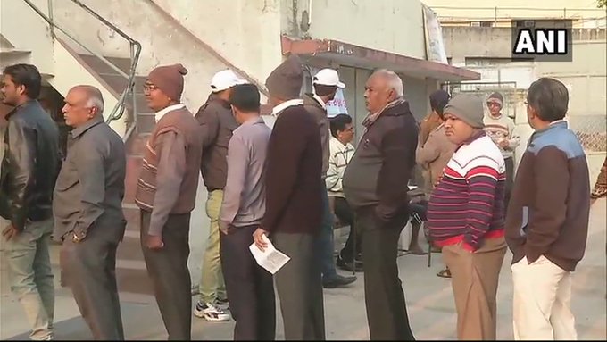 ट्विटर पर छबि देखें