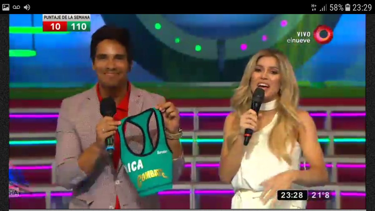 maribrune2014's tweet photo. Sábado de #CombateBonus. 😎 Junto  a Ellos @laufer4 @juani_martinez https://t.co/BjMGSDE3E9