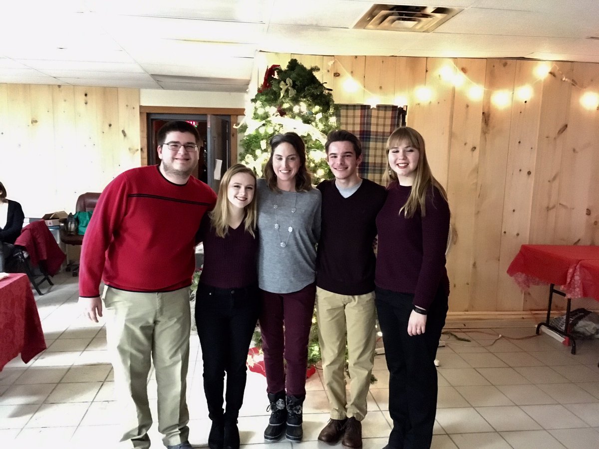 Devin, Kiley, Noah, and Sam from Tri-M had a great performance tonight at Arts at the Bakery!