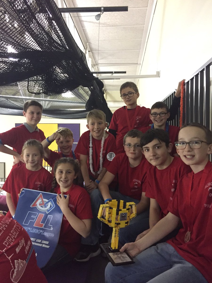 BIFLL10's tweet photo. Look who won the Research Award at State! Amazing Job today out of 36 teams &amp; Only 12 awards given! #WeAreBranson #FLL @BuchananPirates https://t.co/GNDw6M1s6y