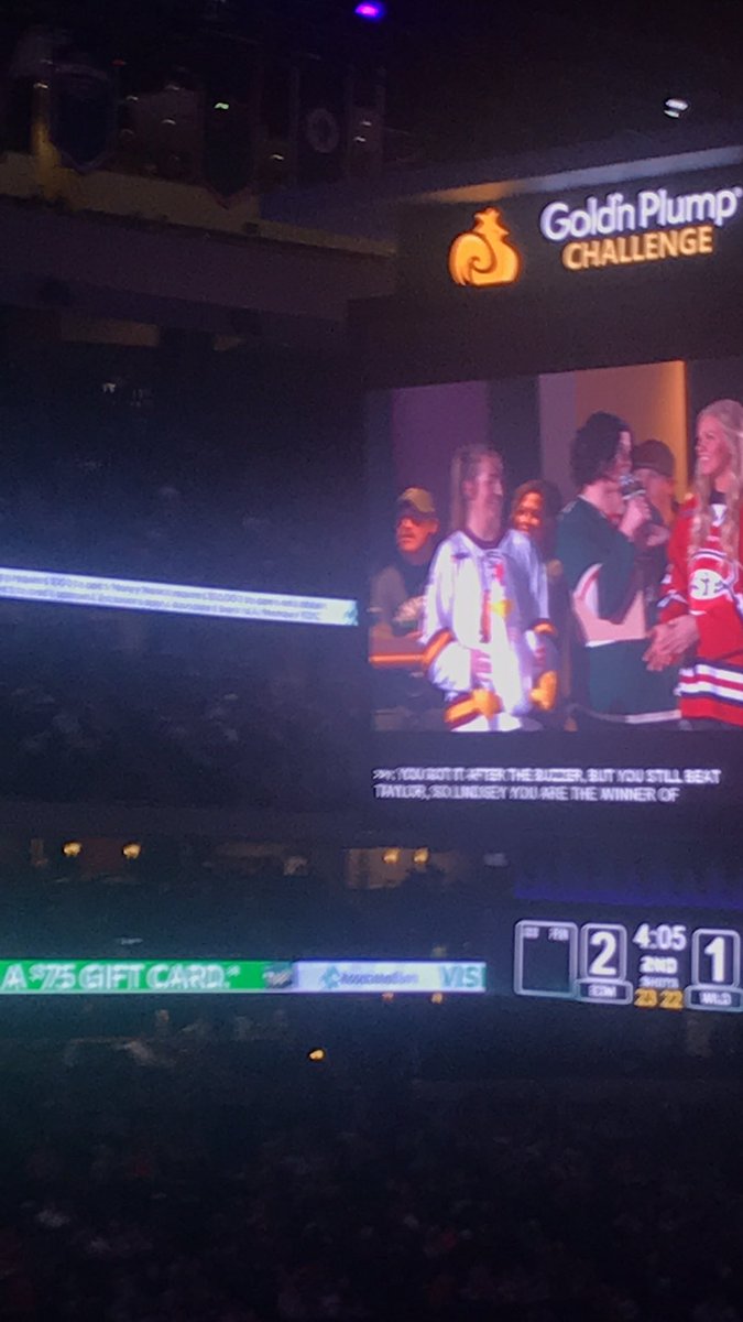 UMDWHockey's tweet photo. The first half of the season may be over but that doesn’t mean the ‘dogs aren’t busy! @lynnsanity029, @LindsayCzech, and @nick_bryant19 helped out at the annual @mnwild Girls Hockey Weekend along with other @WCHA_WHockey players! #GrowingTheGame https://t.co/xdQPGbzaXz