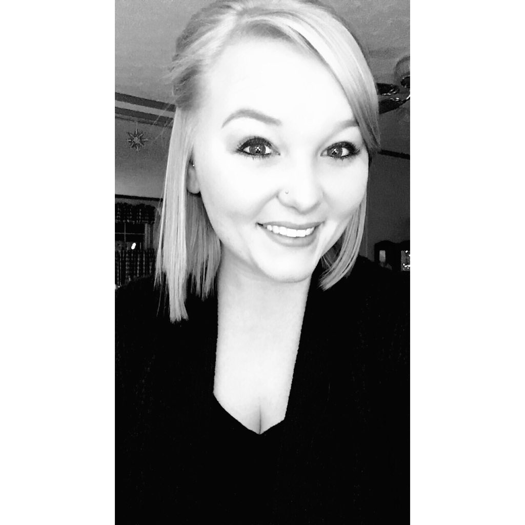 KarleeFries13's tweet photo. #NewProfilePic https://t.co/QQ64sA54k0