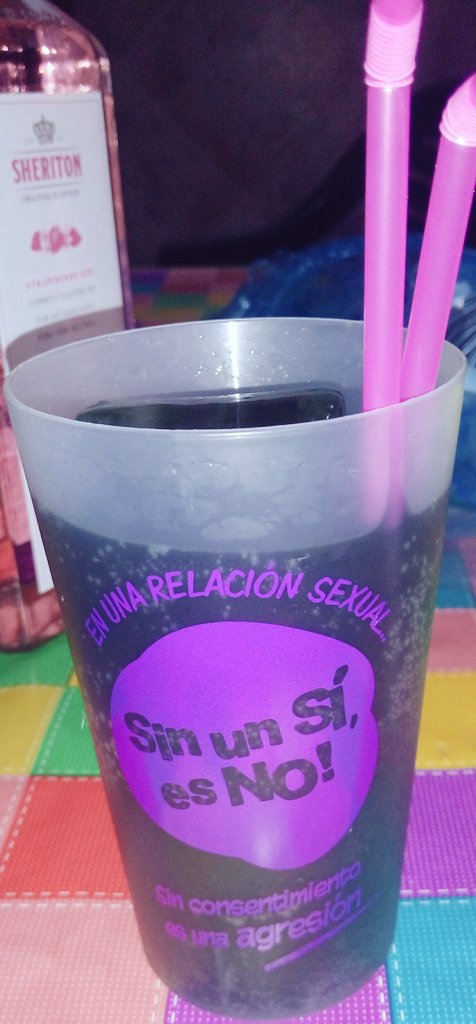 "Sin un SÍ, es NO" Así da gusto beber cubatas.