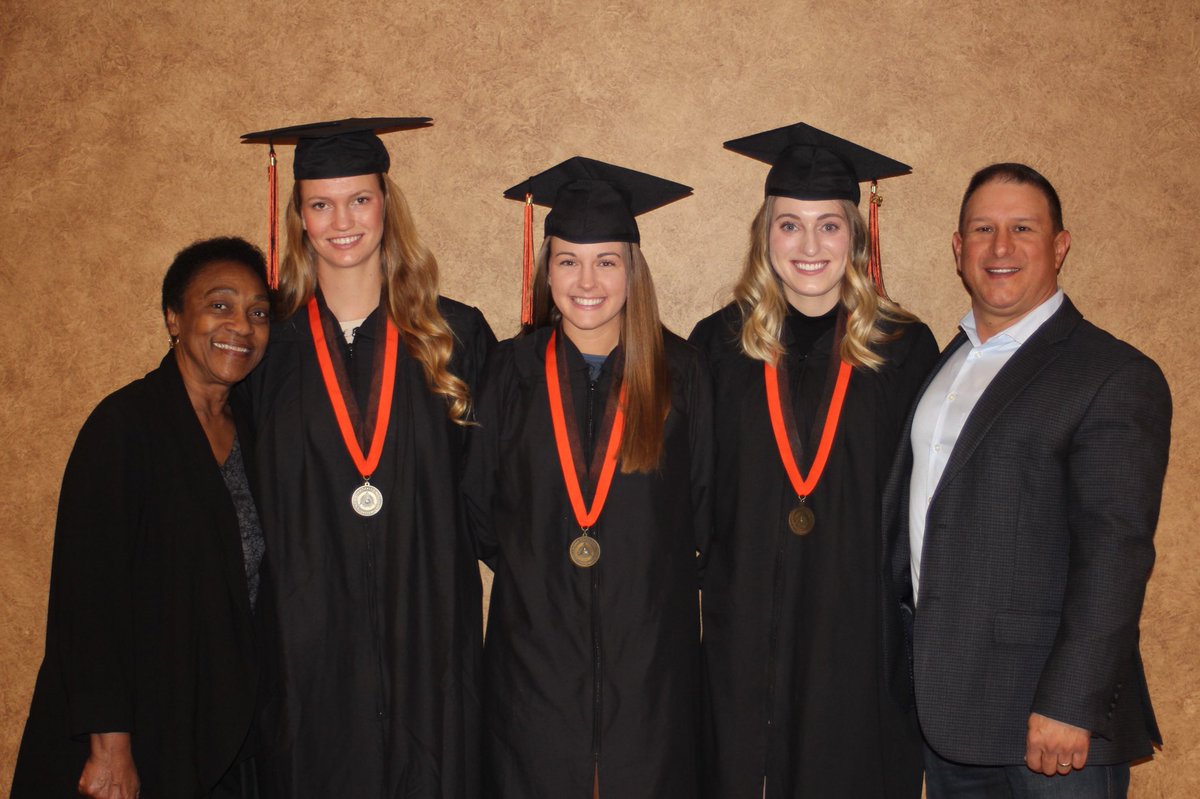 Incredibly proud of these Cowgirls for graduating today!
<a href="/bray_mia/">Mia Bray</a> 
<a href="/KaitlynArnold4/">Kaitlyn Arnold</a> 
@jdavisss7 
  #okstate