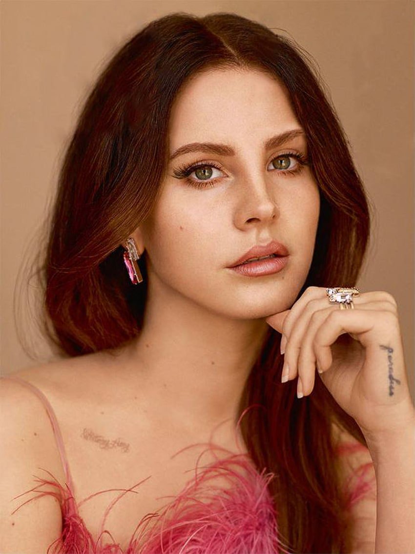 cherrycolaqueen's tweet photo. -God is a woman- https://t.co/SeGNjwNtOG