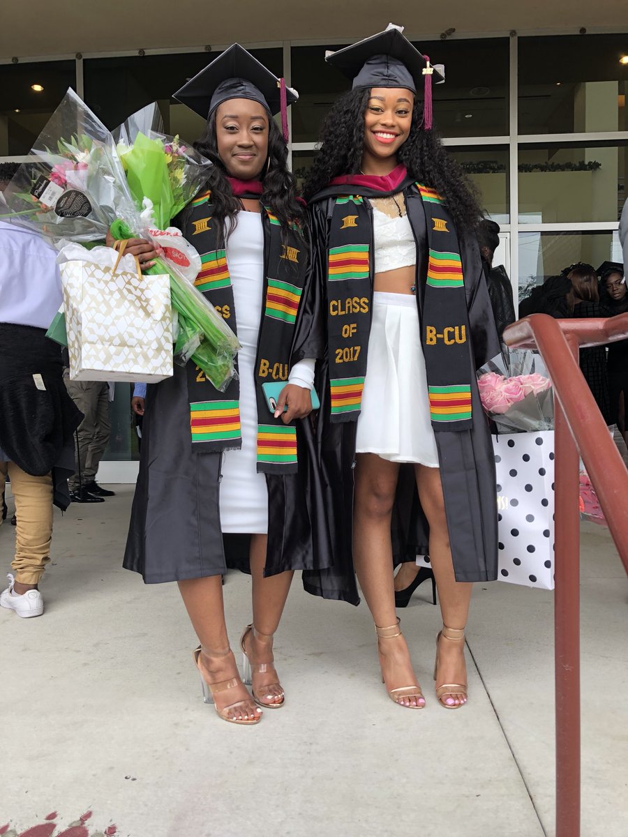 _ItsJustQui_'s tweet photo. π£ cant compete where you donβt compare @_LuvLexx_
#Baeππ
#BCUALUMNI
#GetYouAnUs
#C/o 2017 https://t.co/K44bEe0kk8