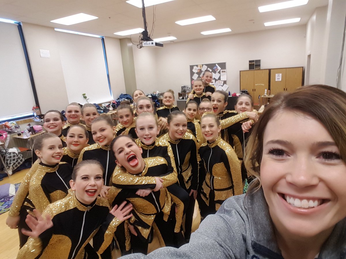 theZMDT's tweet photo. JV team selfie! Great job today ladies! https://t.co/QEUCN8i2Xy