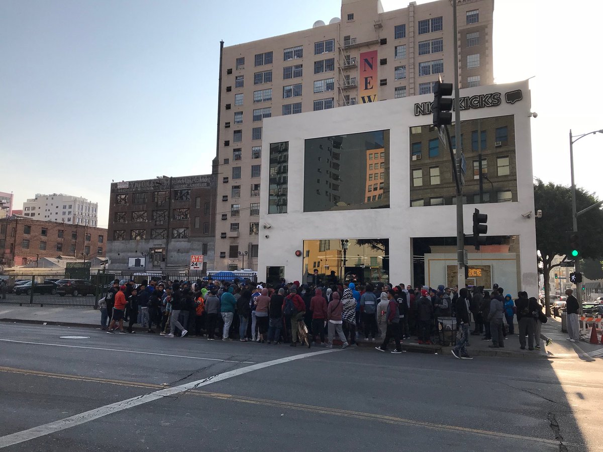 nice kicks store locator