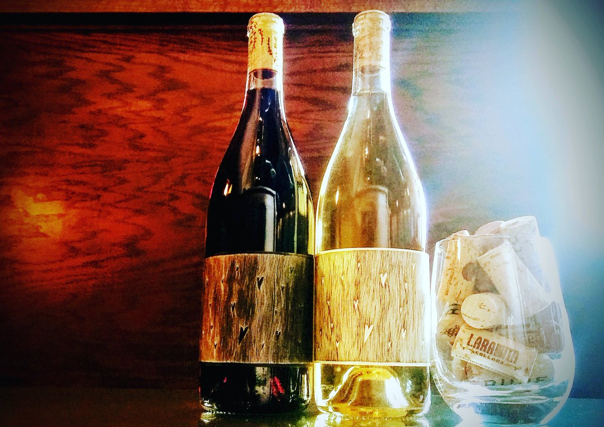 Now pouring: Broc Love Red &amp; Broc Love White from Broc Cellars #stayclassic #naturalwine