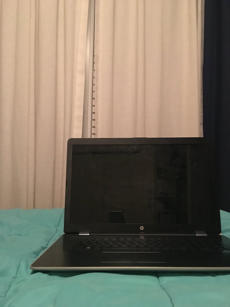 I need a good gaming laptop this laptop sucks XD <a href="/Speirs_Official/">Speirs</a> <a href="/NVIDIAGeForce/">NVIDIA GeForce</a> #GAMERREADYEVERYWHERE