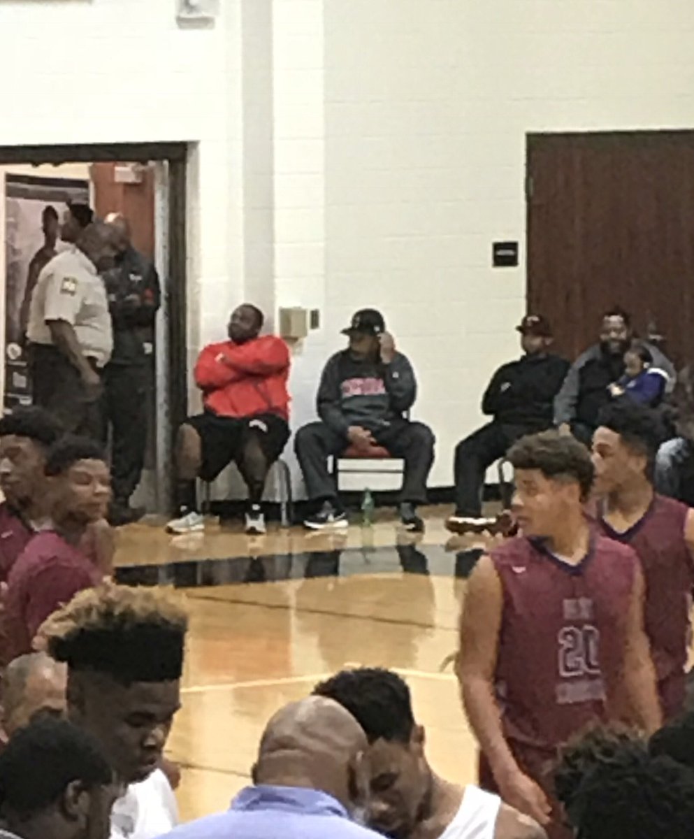 Smooch Squad tweet media