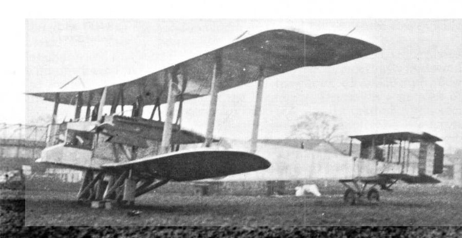 ron_eisele's tweet photo. 17 December 1915. First flight of the Handley Page Type O prototype, serial number 1455, British early twin engine biplane bomber. At the time, it was the largest aircraft that had been built in the UK and one of the largest in the world. https://t.co/ZioNOeM1uN