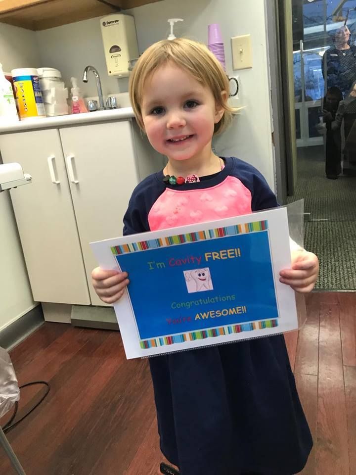 MichaelSharpDDS's tweet photo. This sweet gal is cavity free! Congratulations Zoey! — at #SharpSmileCenter
#DentalHealth #CavityFree https://t.co/6pXjj78cTk