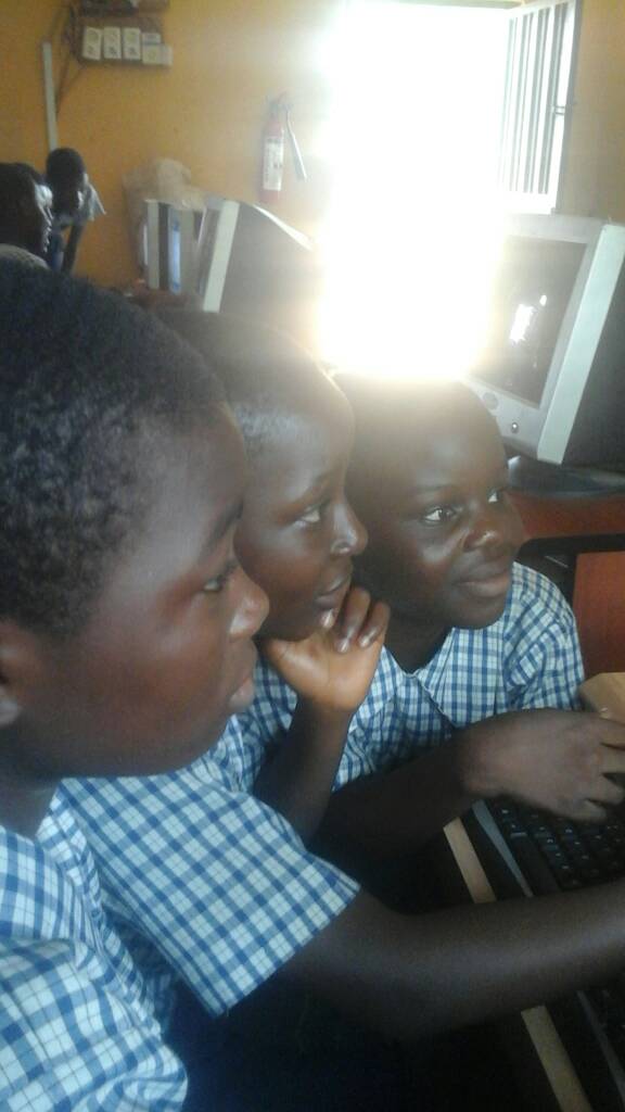 veracityhouse's tweet photo. @veracityhouse _ @CodeLagos CodeLagos phase II activities at the Sasa Community Junior High School, Idimu, Sasa, Egbeda, Lagos @Miiday @TrafficChiefNG @Gidi_Traffic @codeorg @GABONIAVERACITY https://t.co/Wh7wNSlt49