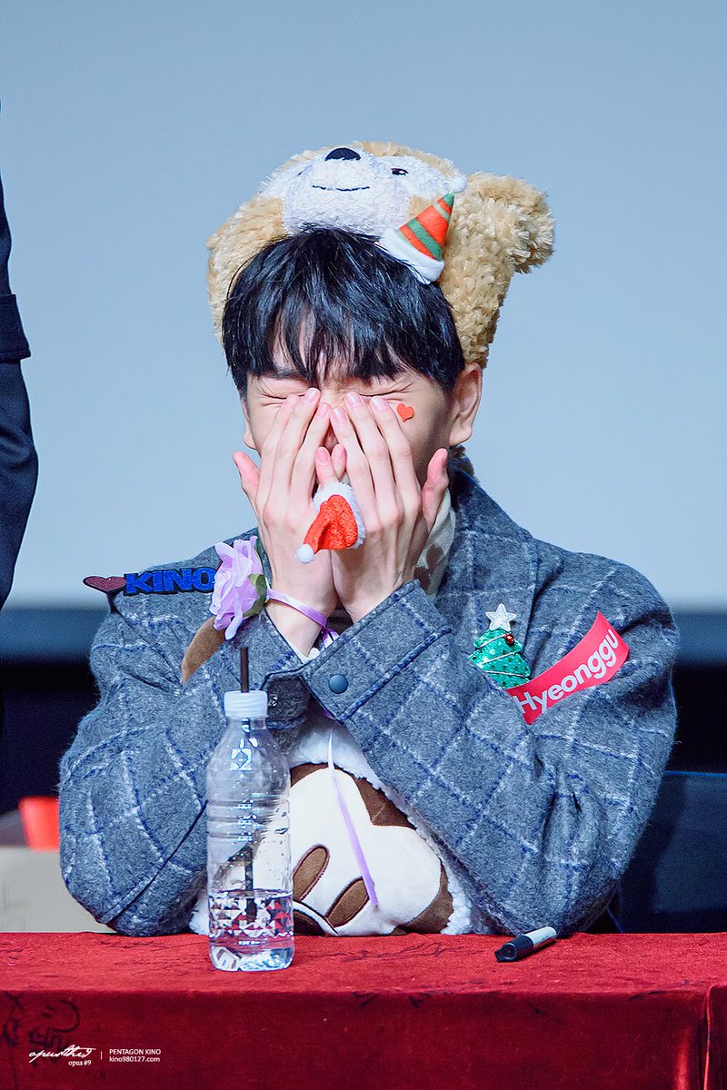 kinospics's tweet photo. 171210  ⋰˚☆ opus https://t.co/lBMxmu3AFt