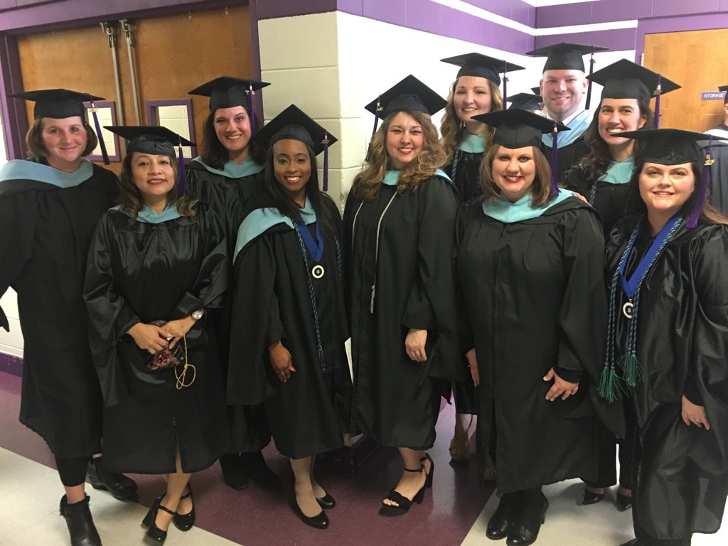 bethj1002's tweet photo. Florence City Schools were well represented at UNA Commencement Ceremony today! Roar Lions and Go Falcons! #Masters #EducationSpecialist #FCSLearn https://t.co/FlG8qRB4KE