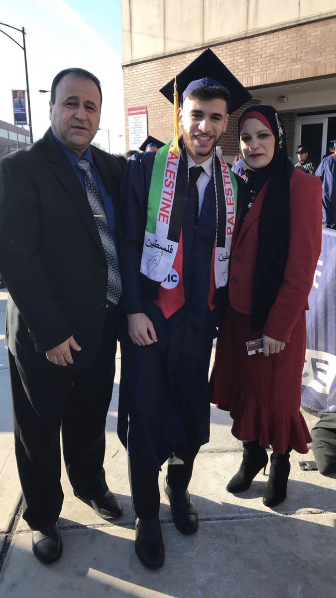 wizduhmmm's tweet photo. Jerusalem is the capital of Palestine🇵🇸 #UIC2017 https://t.co/EebRbBqrxg
