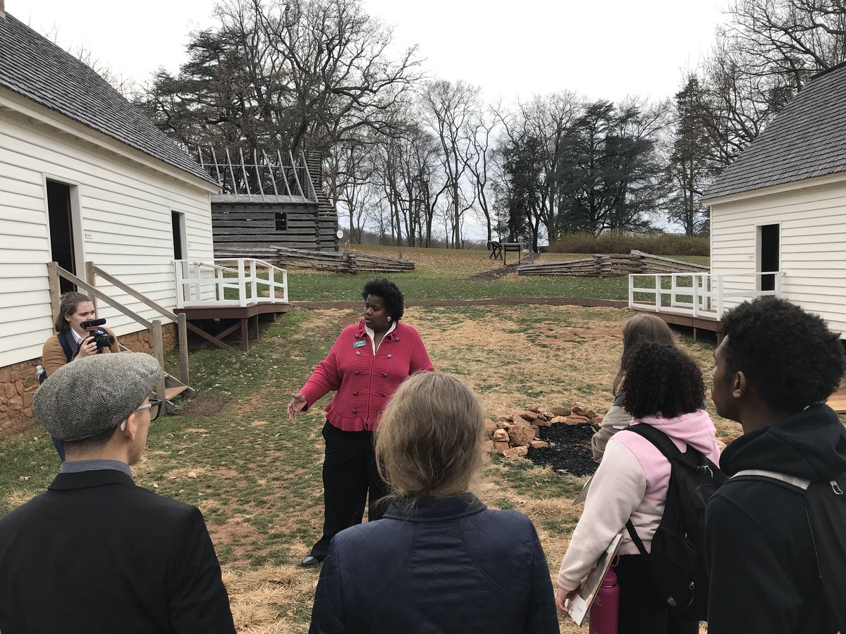 c1maloney's tweet photo. @AlbemarleHigh students learning about the untold stories @JMMontpelier! @k12albemarle @WeAreLRNG @writingproject #LetEmShine #unitethecommunity #memorialproject https://t.co/JKLzH0okUs