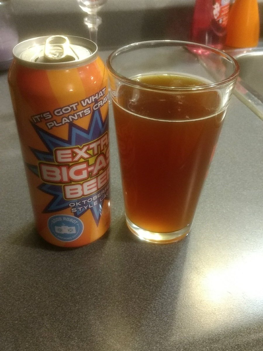 MattBoudreau89's tweet photo. @GoodRobotBrew Something doesn't seem quite right with the Oktoberfest I just poured. Tastes off and is rather opaque. https://t.co/nWzGJflLE7