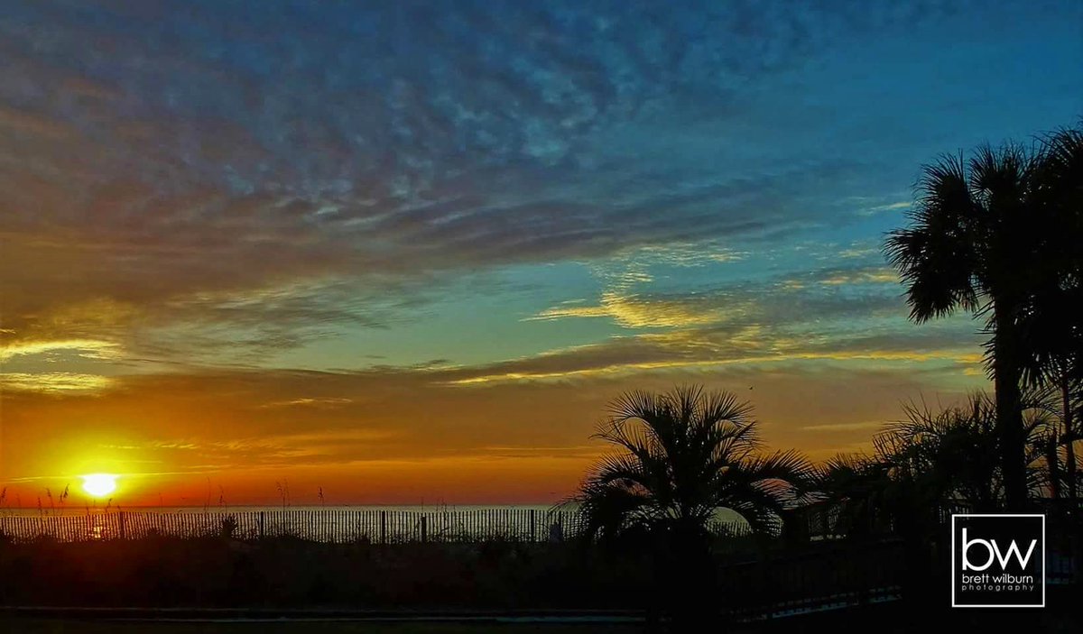 brett728's tweet photo. Yesterday morning at @doubletree @EdPiotrowski #Springmaid was beautiful. #scwx #Sony #HX400 #NoFilterNeeded https://t.co/4J3EUywuh1
