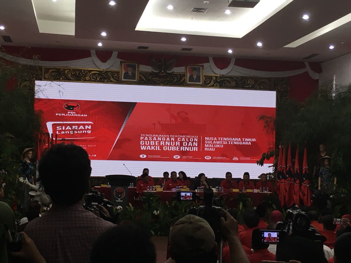 donaisti's tweet photo. Saksikan livehttps://youtu.be/jf2H9qI19KY pengumuman cagub dari @PDI_Perjuangan #PDIPerjuangan https://t.co/WxIZMxLin8